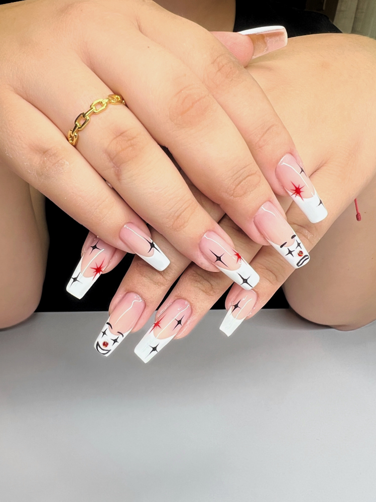 Detailed Nail Art