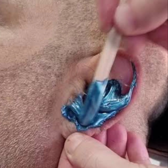 Ears Wax at Estética Day Spa in SAN Antonio, TX
