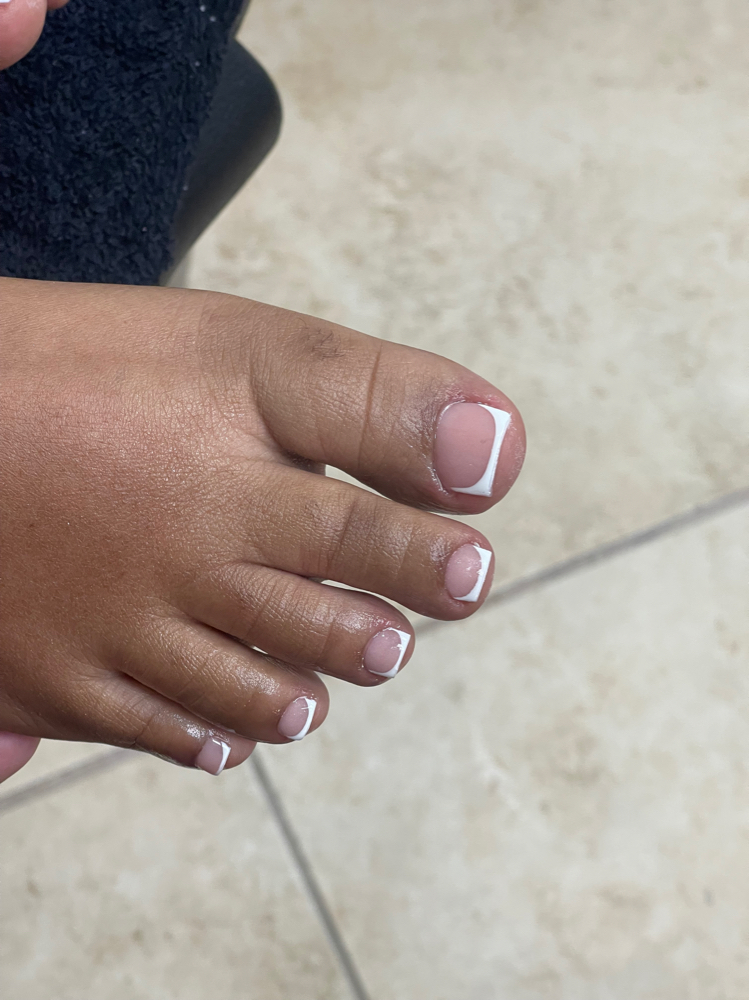 Basic Pedi W/ Acrylic Toe Fullset