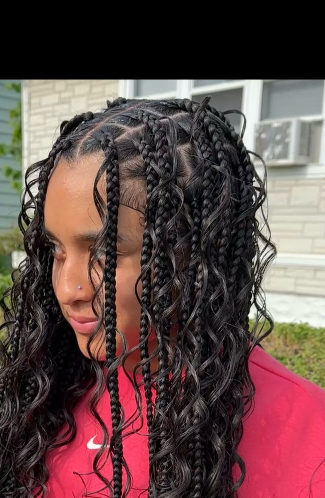 Medium Bohemian Knotless at Dani Natasha in Lackwanna, NY