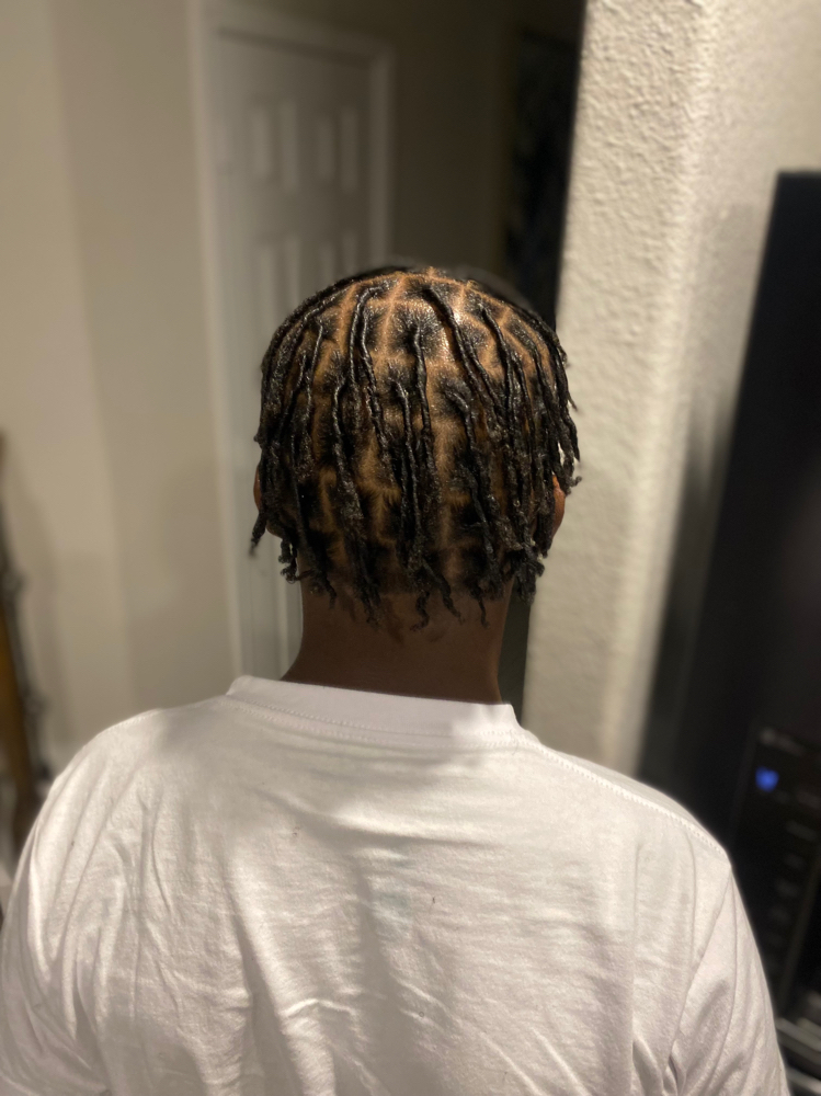 Loc Retwist (retwist ONLY no style)