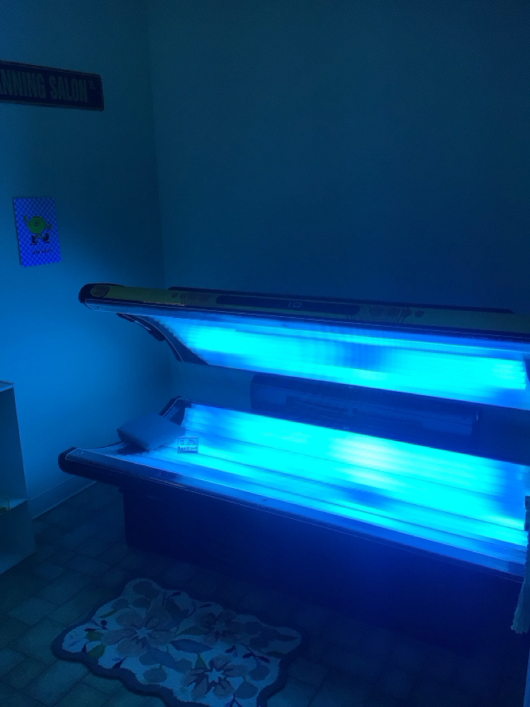 Tanning at Douglas & Co in Lakeview, OR