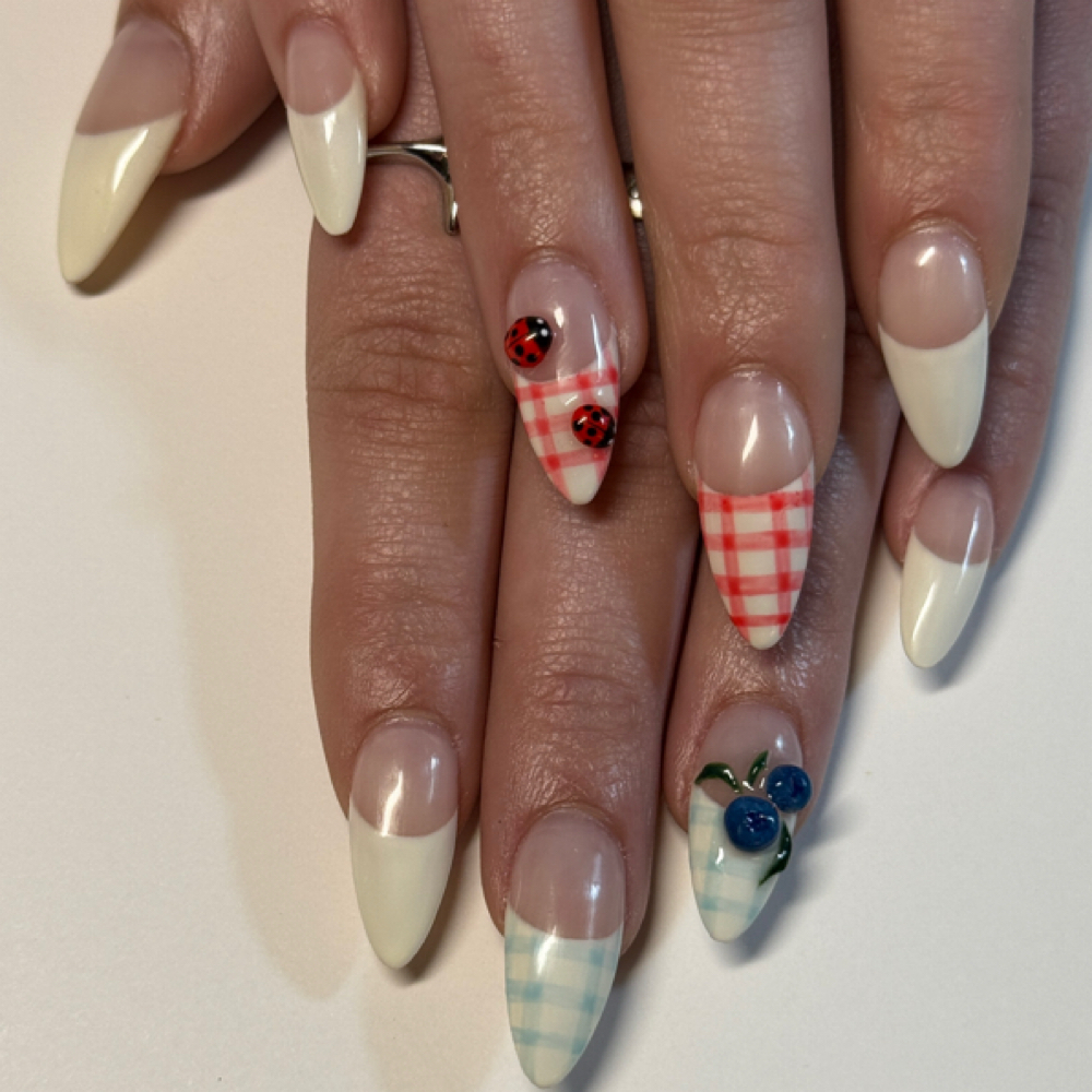Gel-X simple or no art at Deadsetxnails in longview, WA
