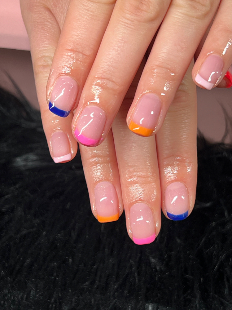 Gel Manicure w/designs