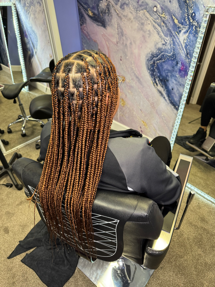 Medium Knotless Braids