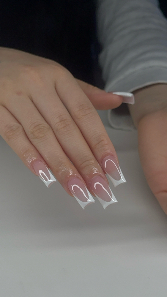 Basic French Tip Fullset