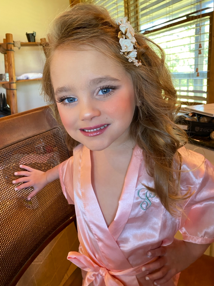 FLOWER GIRL HAIR & MAKEUP(8 &under)