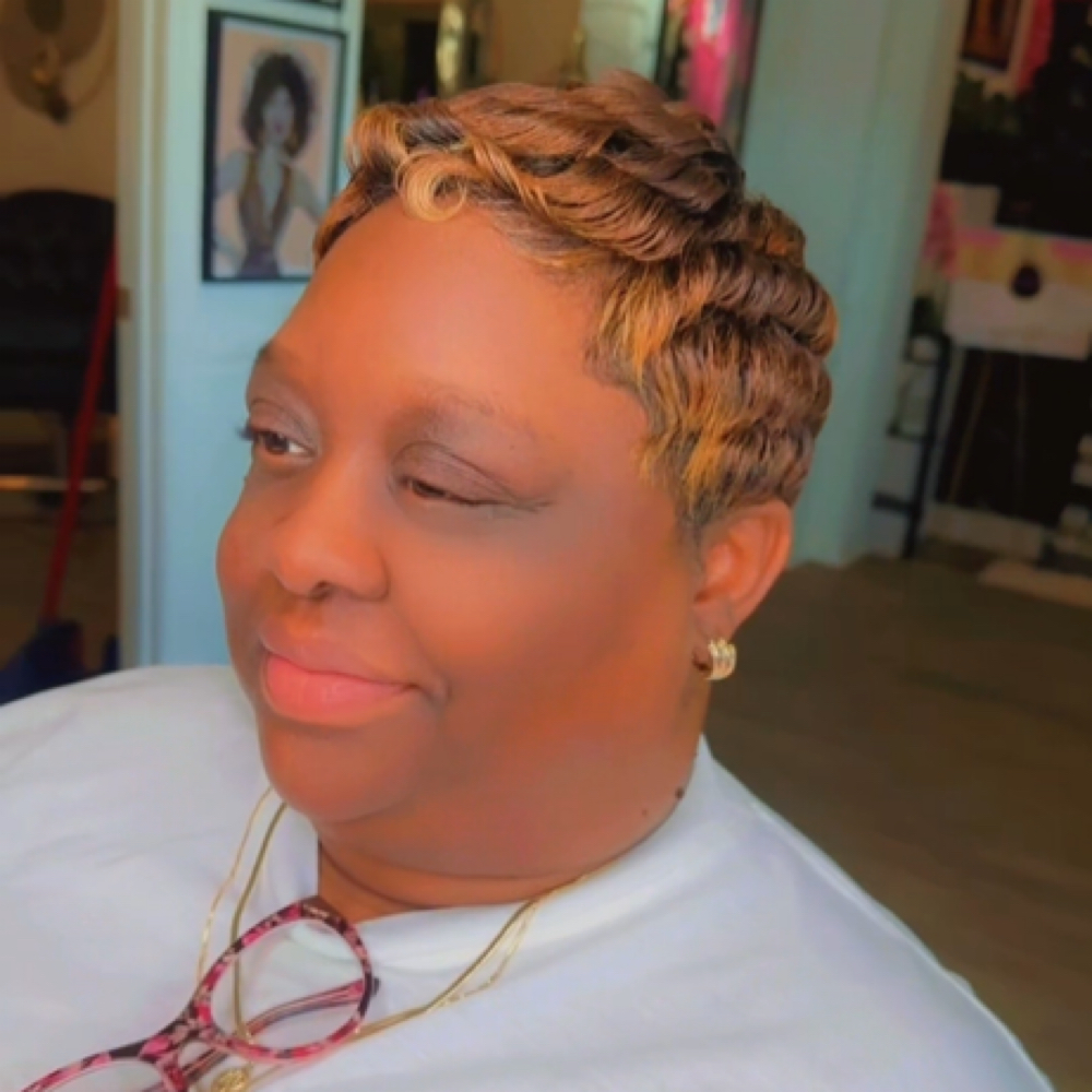 Shampoo, Mold ,Style at Chanel’s Transformation Beauty Bar in Warner Robins, GA