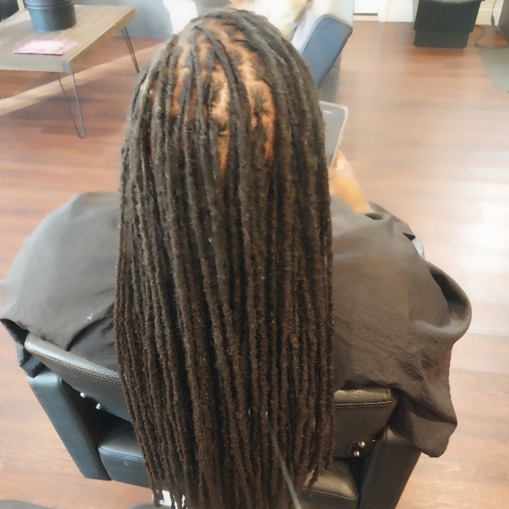 Loc Retwist (Only) at Heavenly Creationz @The Ivory Coast in Gallatin, TN