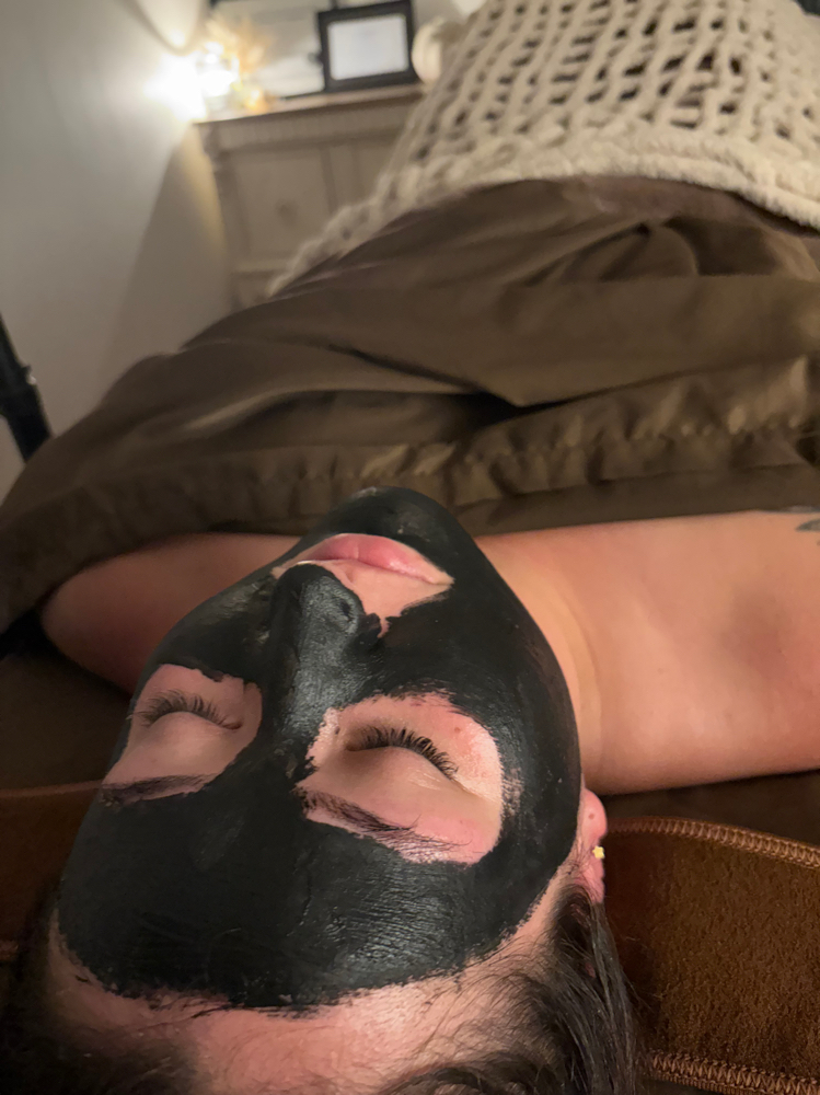 Skin Clearing Facial at Outlaw Beauty in Fenton, MI