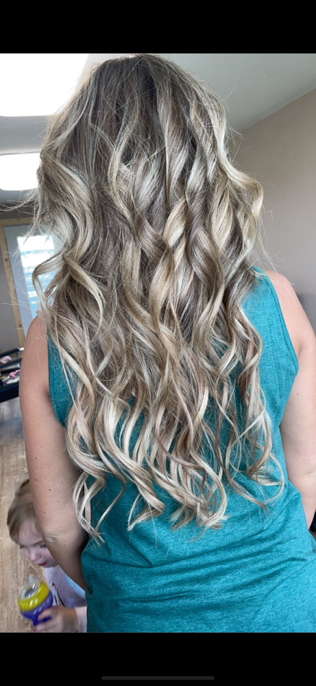 Tape In Extension Consultation