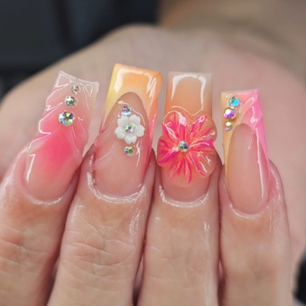 The Works Full Set at VieHava Beauty in Maricopa, AZ