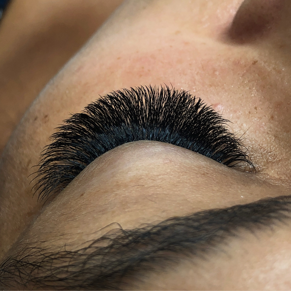 Russian Volume Lash Full Set