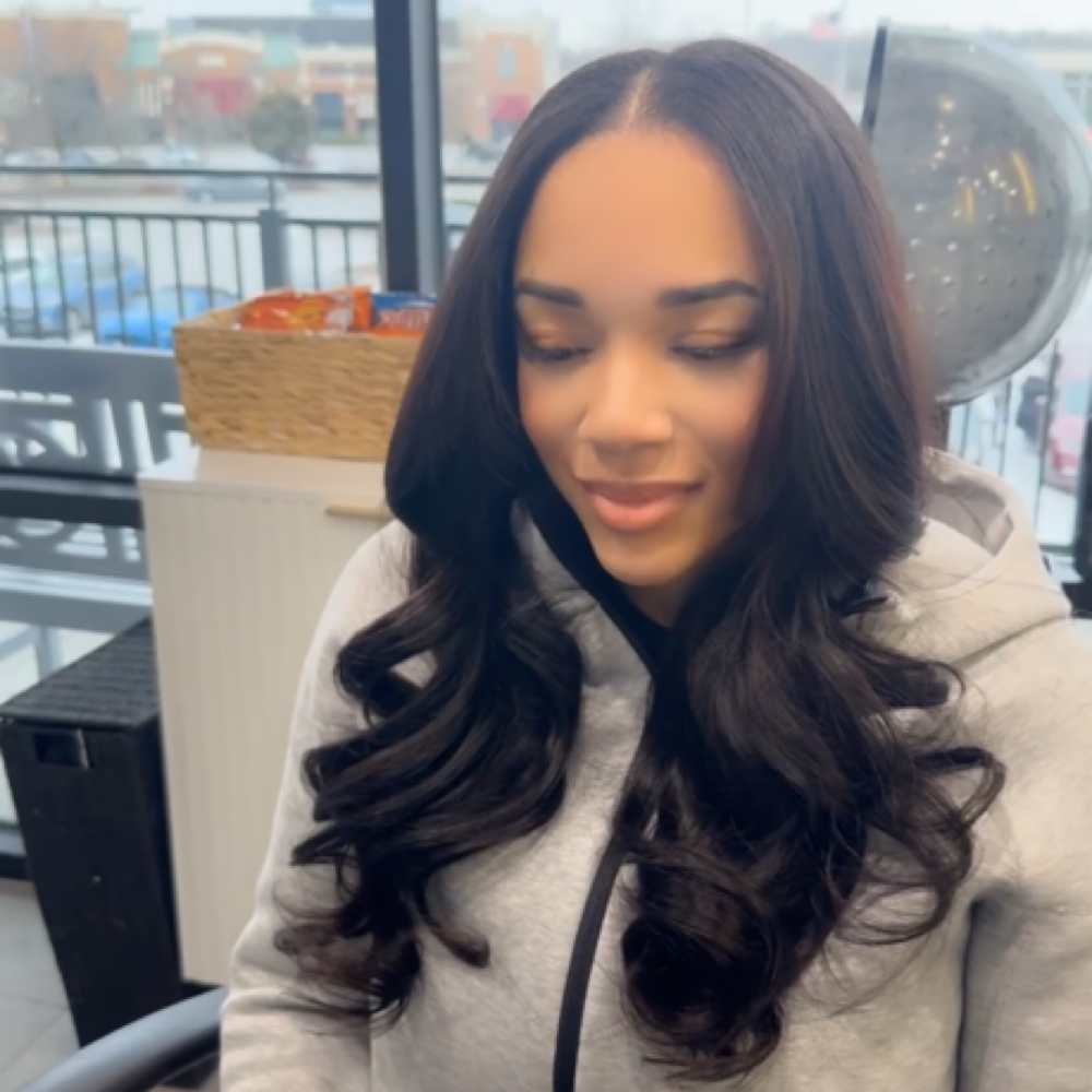 Clip-In Install at Healthy Hair Lounge in Indianapolis, IN