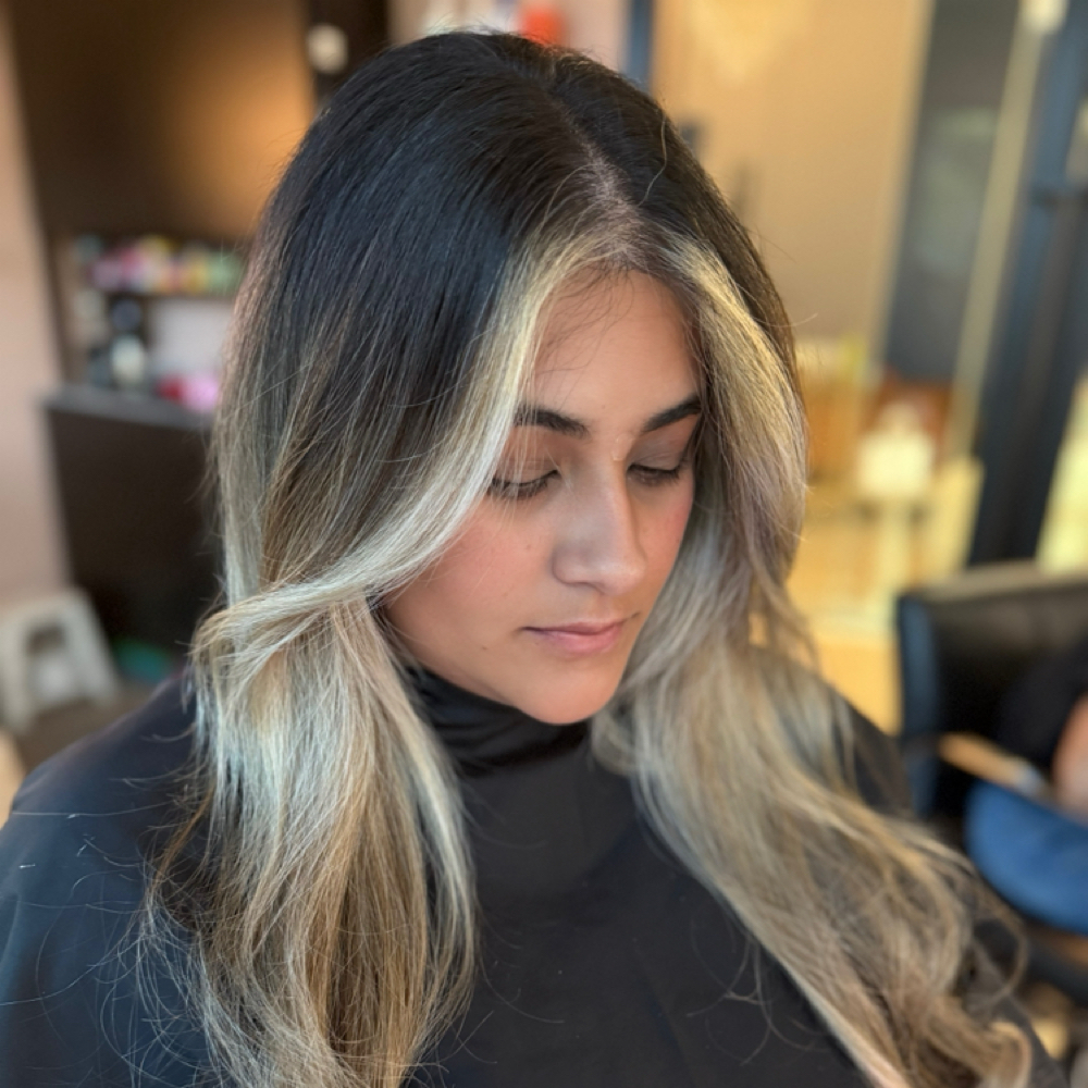 HALO CONTOURING at Bella Balayage Hair Studio in Palm Beach Gardens, FL