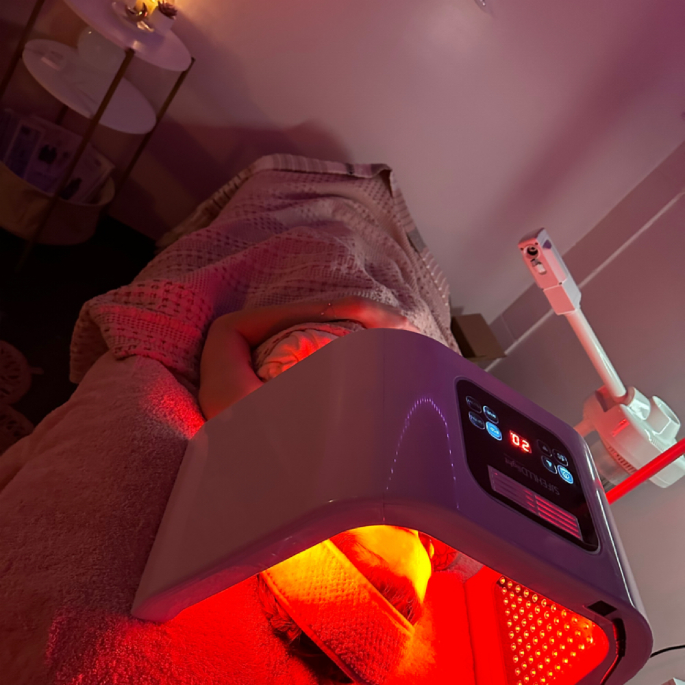 Facial Add On Light Therapy