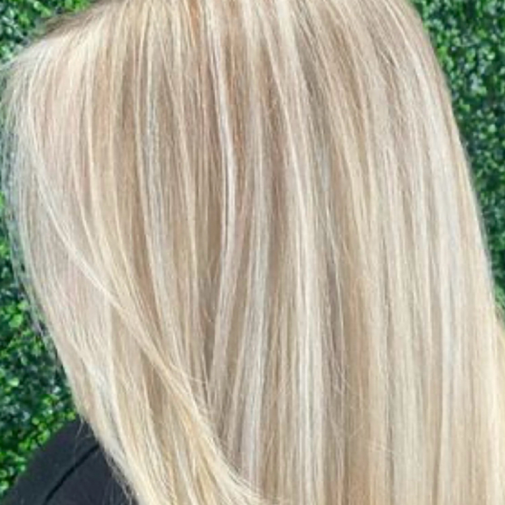 FULL BLONDING at ciara’s.hair.chair in Sandy, UT