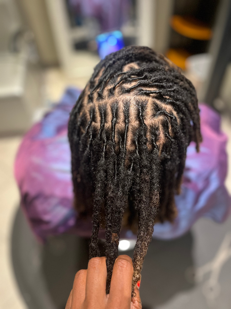 Retwist Thursdays