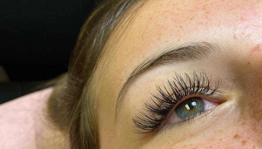 Classic Eyelash Extension Set