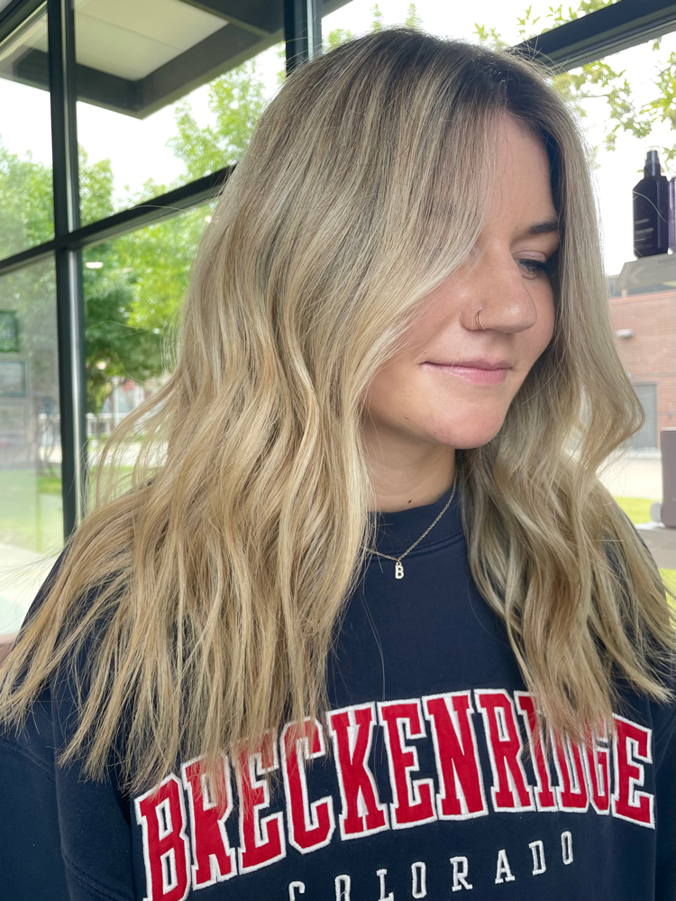 Blonde Babe Maintenace