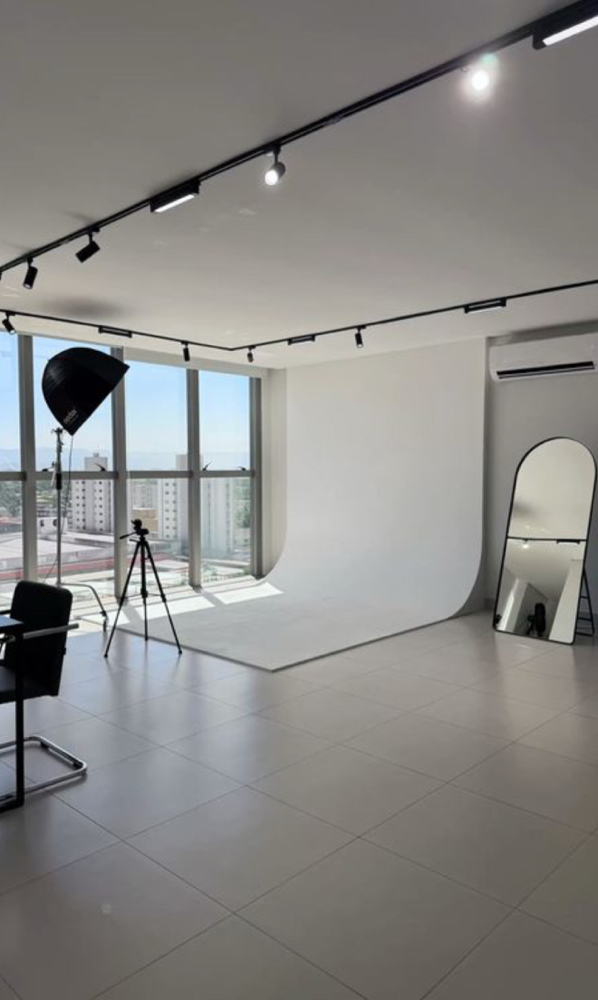 On Set/ On Location Body MakeUp