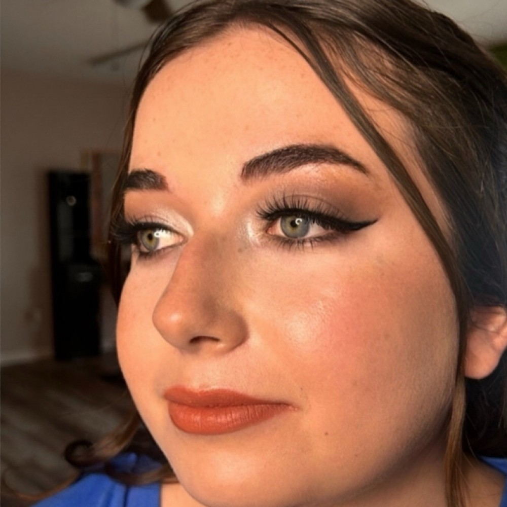 HAIR & MAKEUP BUNDLE