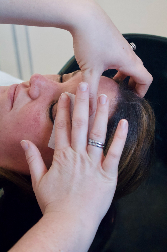 Eyebrow Wax