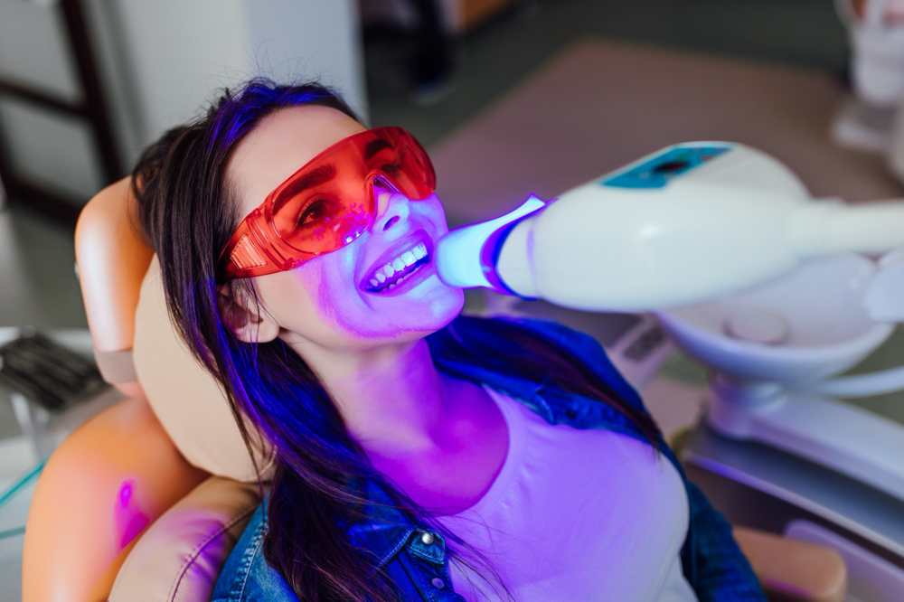 Lashes + teeth whitening combo
