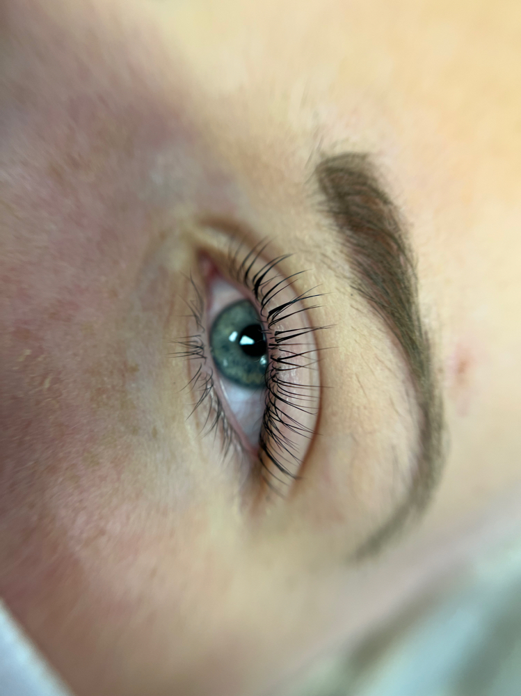 Lash Lift and Tint