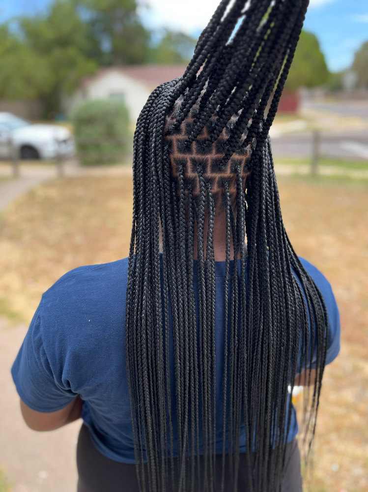 Boxbraids/knotless-small Extended at Monaye’s in Lubbock, TX
