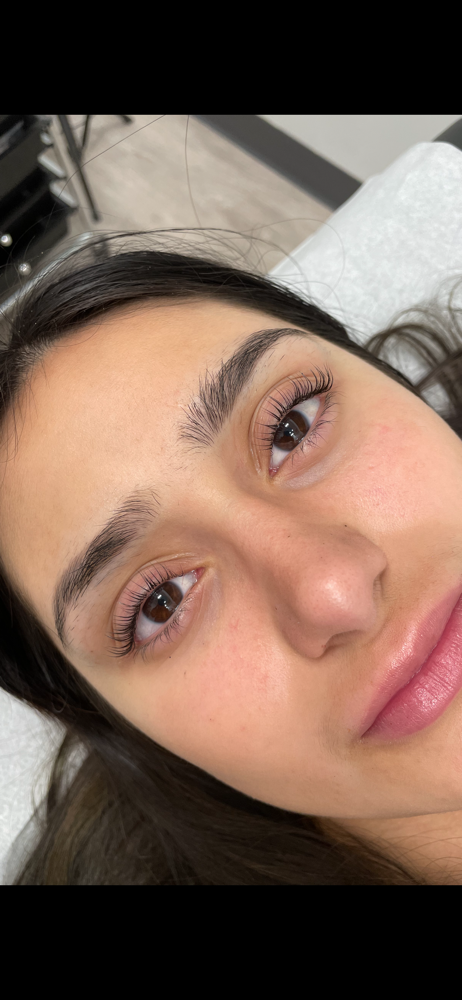 Lash Lift And Tint