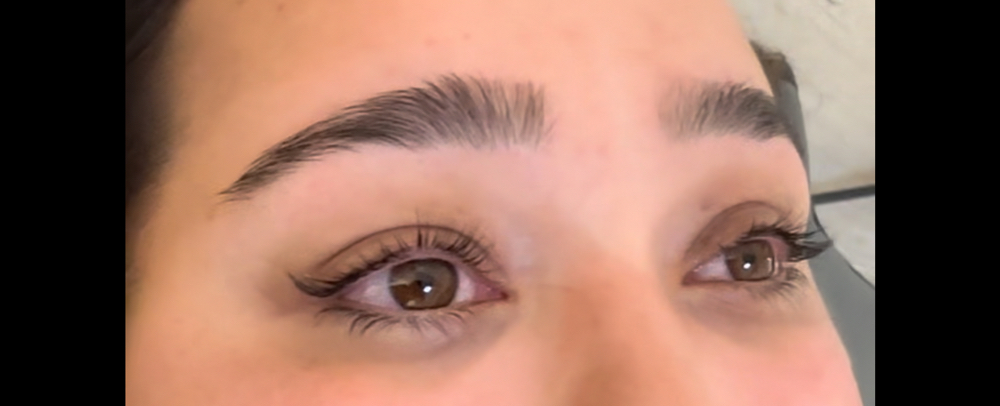 Eyelash Lift And Tint