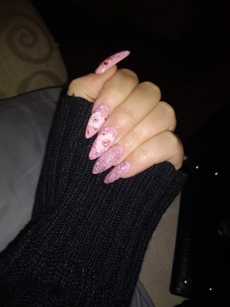 hard gel set at Theresa's Nails in Howland, OH