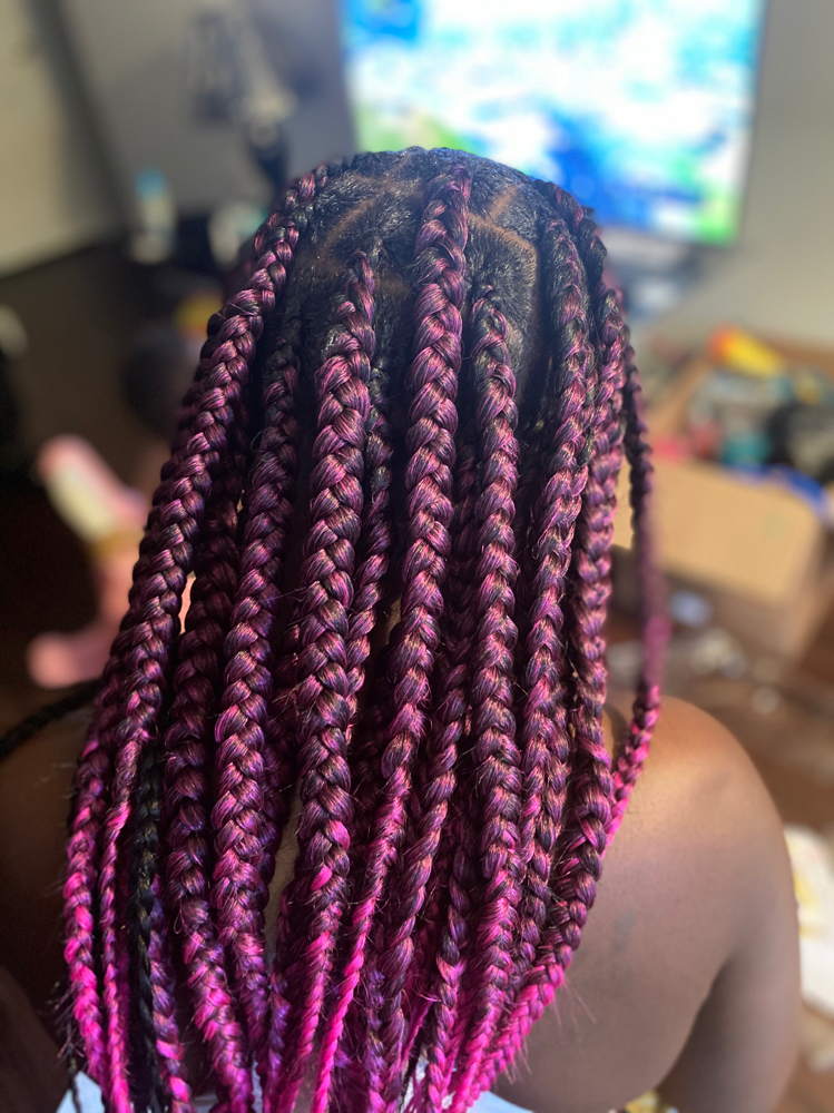 Large Knotless Braids