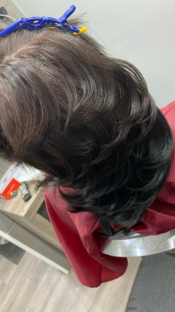 Layer Cut And Style at Mz. Mechie in Detroit, MI