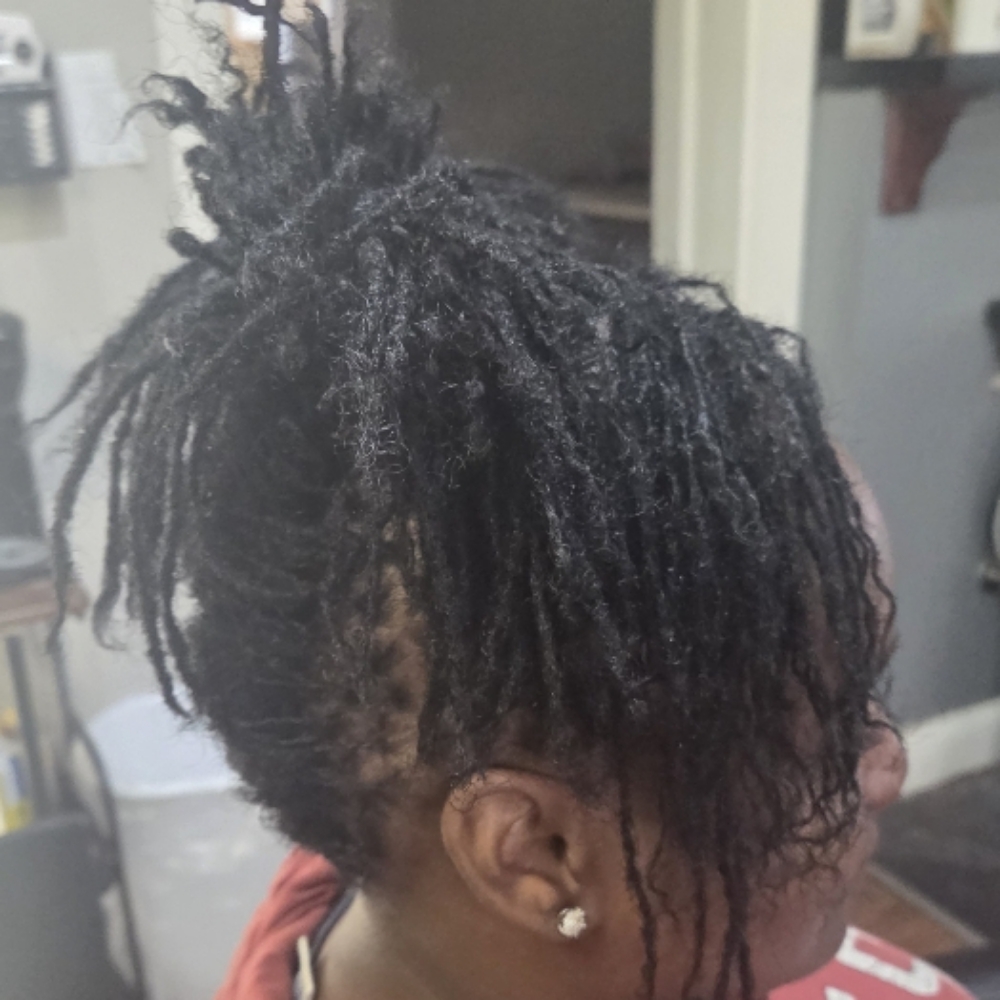 Micro Interlocking at Cheri Amour natural hair salon in Cleveland, OH