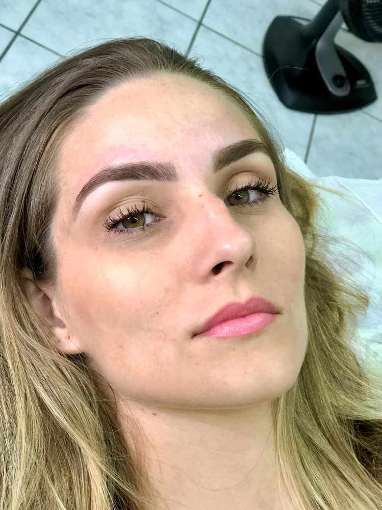 Brow shapping