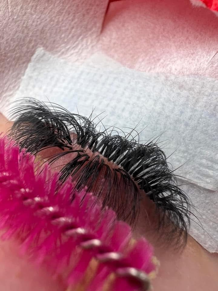 Lash Removal