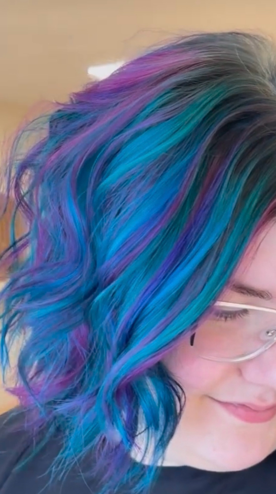Vivid Coloring at Mane Rituals in Hastings, MI