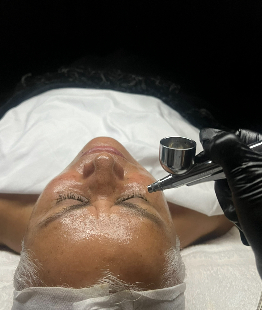 Oxygen Glow Facial