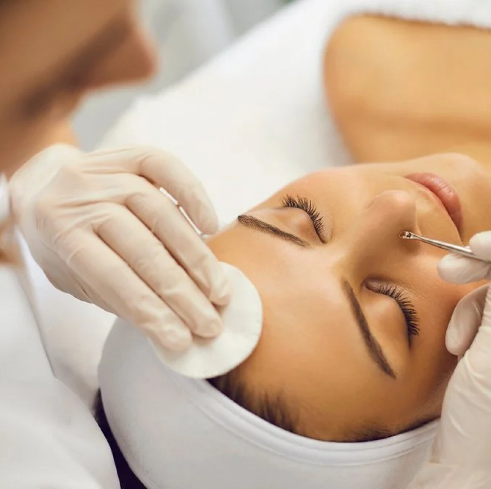 Deep Clean Extraction Facial 60 Min at The Lash Dream in Waxahachie, TX