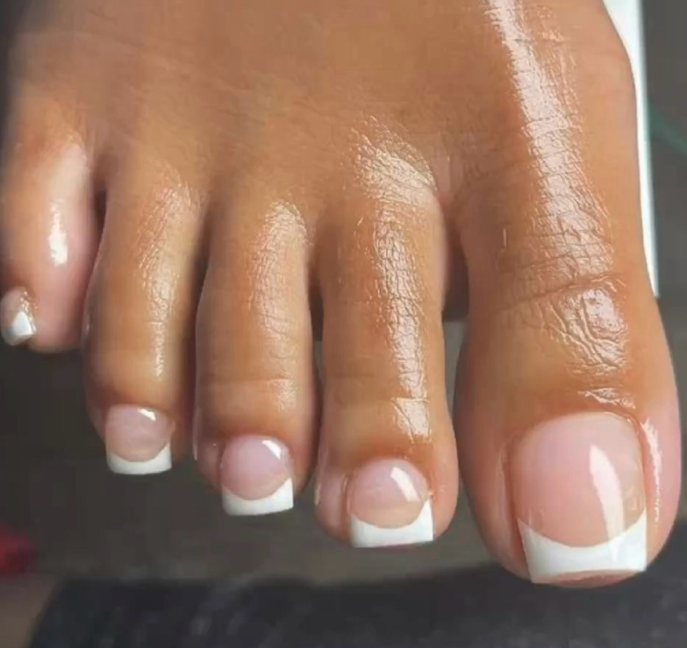 Toes Overlay French Tip
