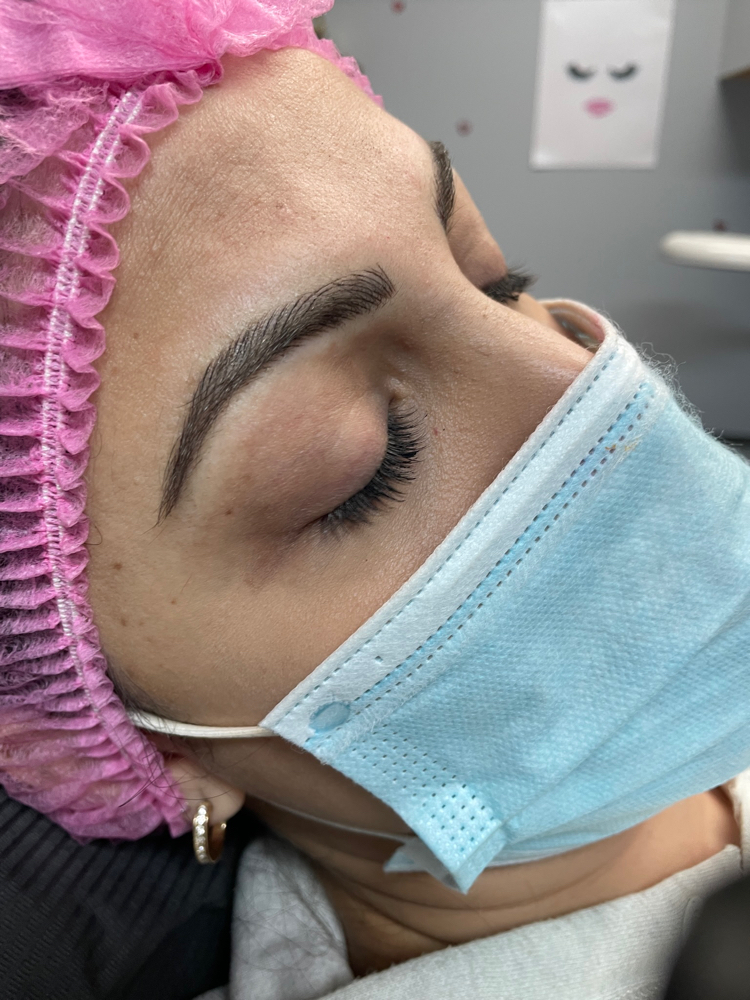 Nano Brow  With 4-6 Week Touch Up