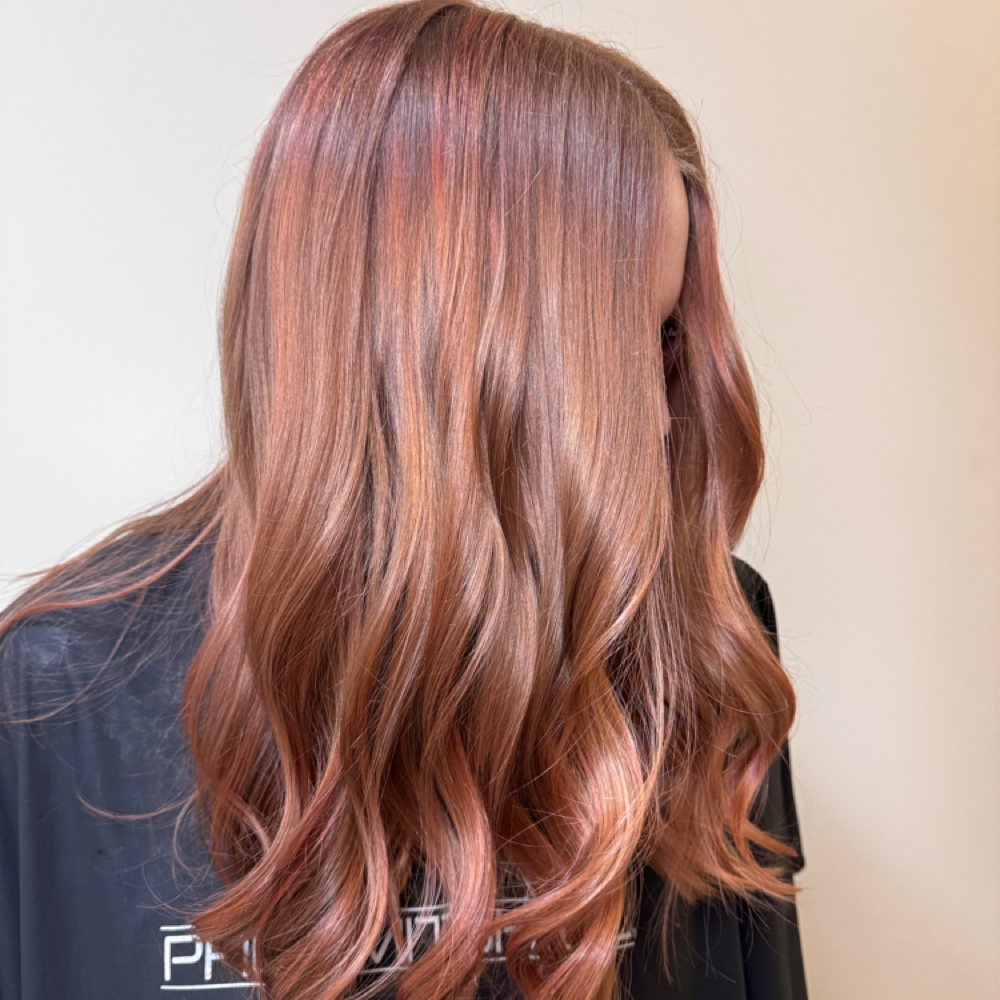 solid color at GLOW Spa Tanning & Fitness in Owego, NY