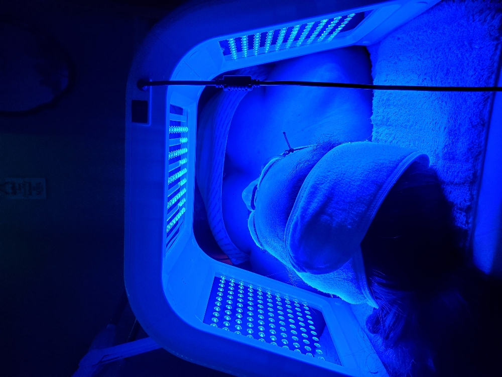 Anti-aging Facial(LED Light)