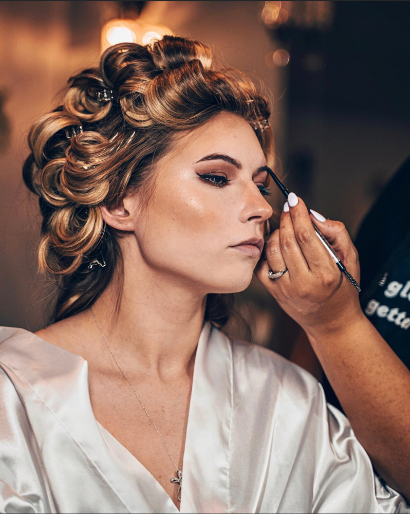 Airbrush Makeup