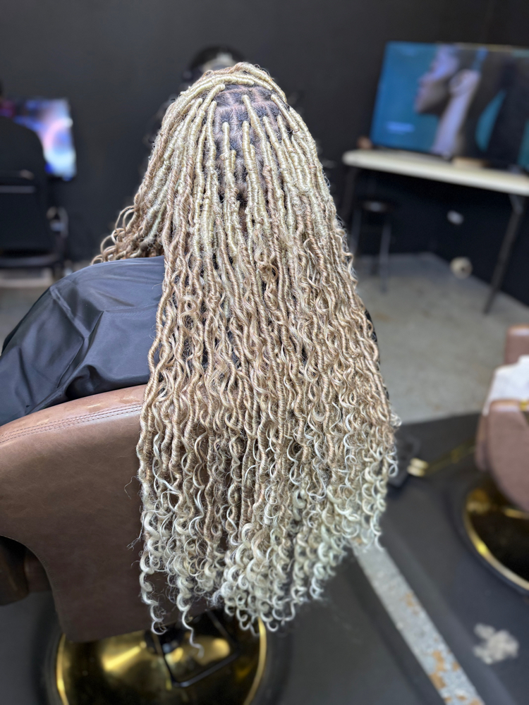 Soft Locs (NATURAL HAIR NO LOCS) at ROYALTY HAIR LOUNGE in Tulsa, OK