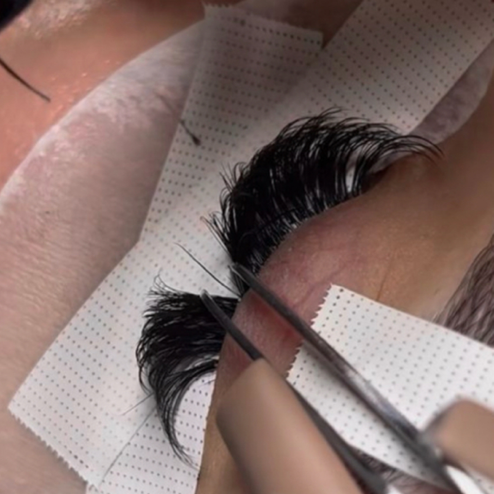 Hybrid Lash Course at Fabulashes by Hannah in Meridian, ID