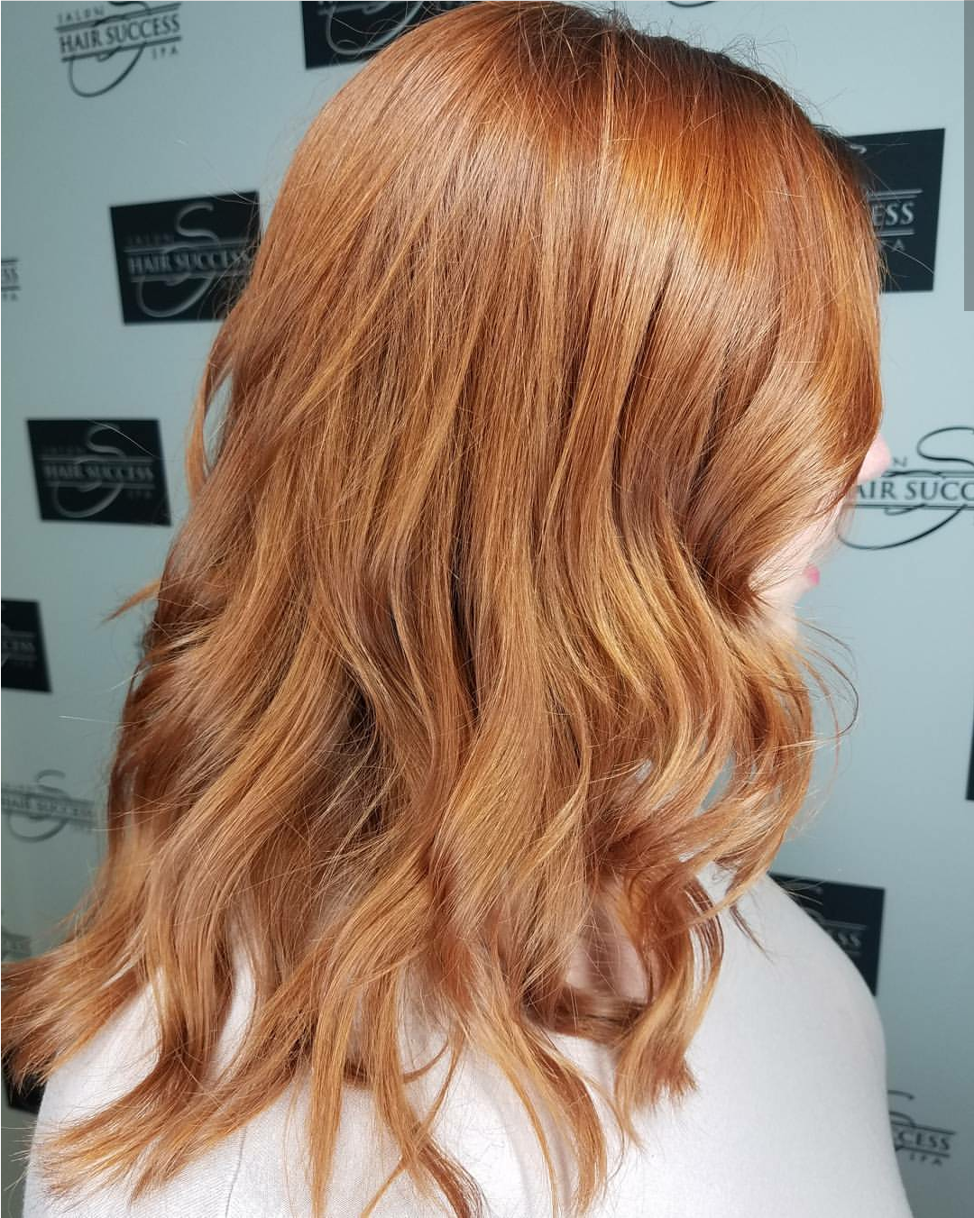 Women's Haircut And Color