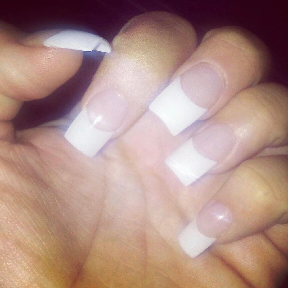 CLASSIC ACRYLIC FRENCH TIP